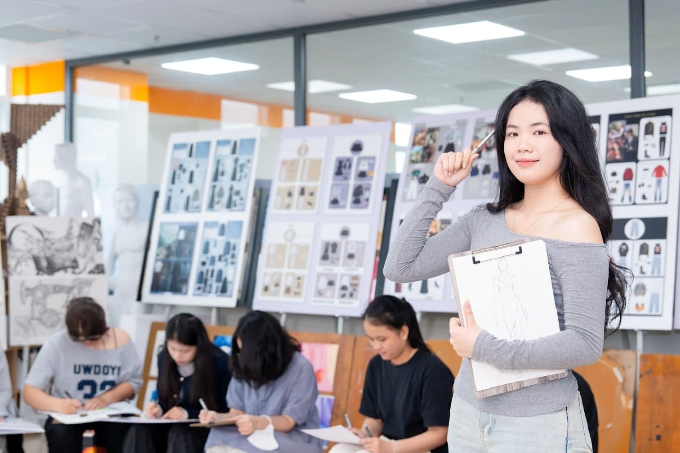 Hàng loạt trường đại học phía Nam công bố điểm sàn, cao nhất 24 điểm